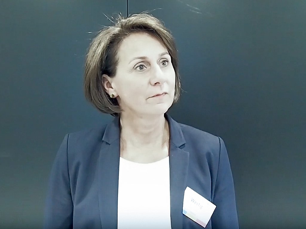 Nicole Westig, FDP, im Interview ueber Digitalisierung in der Pflege